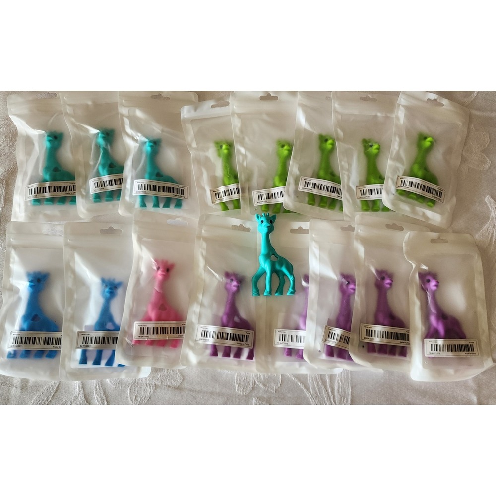 Lot of 16 Giraffe Teether Toy Baby NOS Multicolor New Silicone Soothing Relief